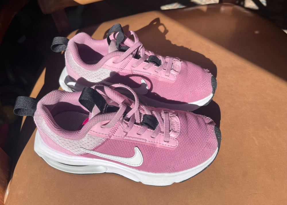 Nike Air Max INTRLK Lite Pink Foam GS Youth Size 1Y DH9393-601 Sneakers